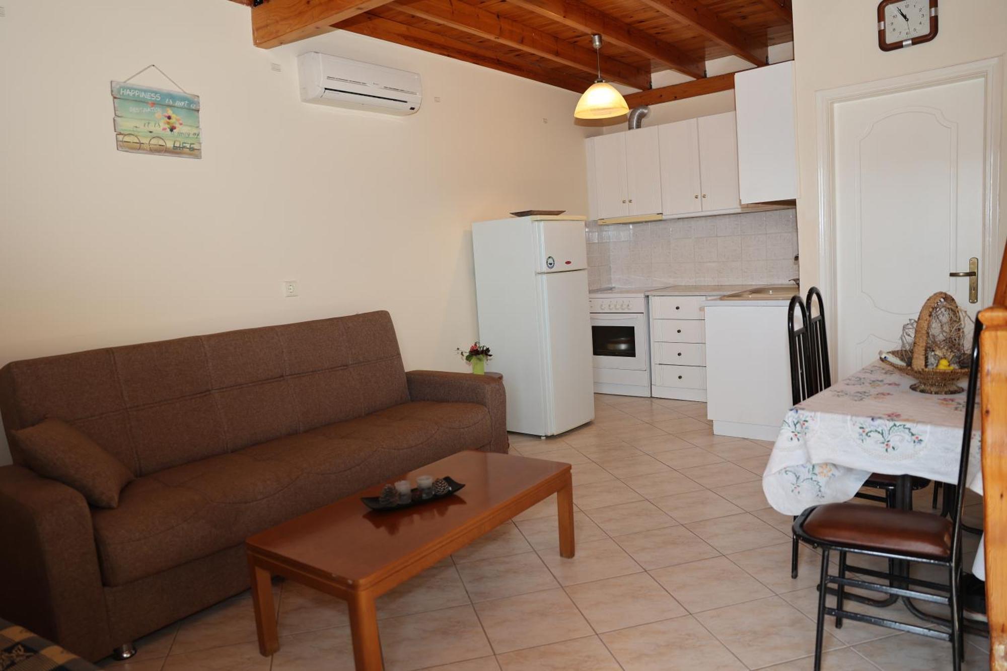 Mary'S Villas Plomari Esterno foto